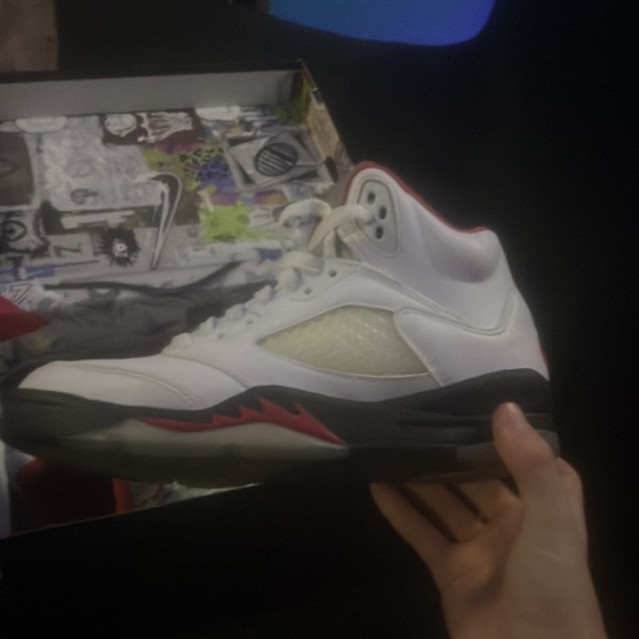 Jordan 5s - Picture 3 of 6
